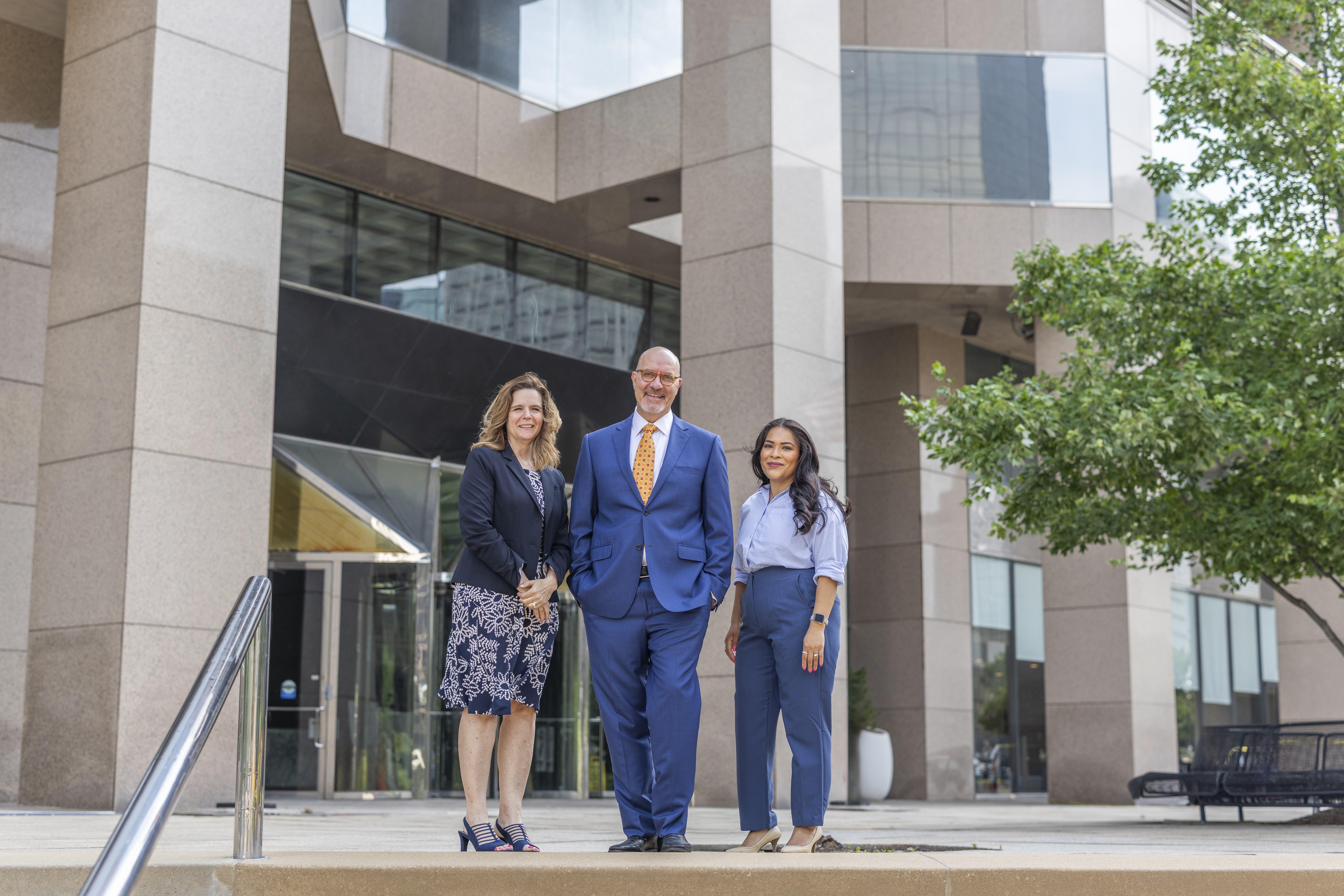 Image of Gonzalo Fernandez along with his staff Kim and Hilda